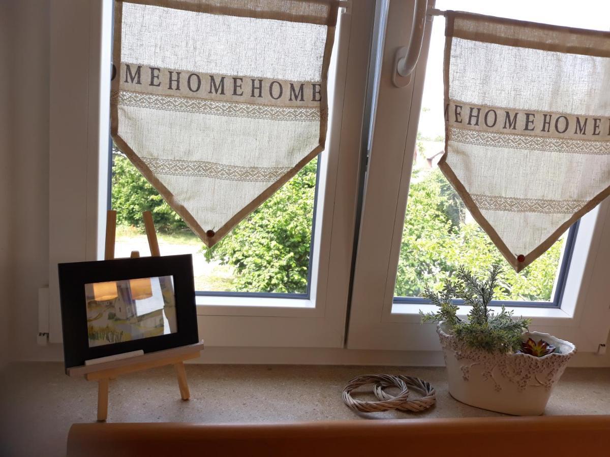 Zum Scheunenhof - Bauernhaus อิคเนนเฮาเซน ภายนอก รูปภาพ